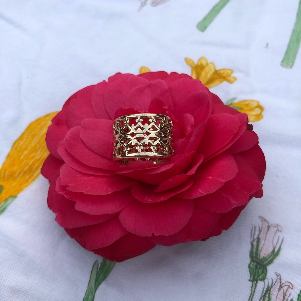 Forever 21 Mid Ring